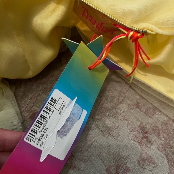 **SOLD** NWT Teen Idol Yellow Tulle Dress SM - Picture 5 of 14